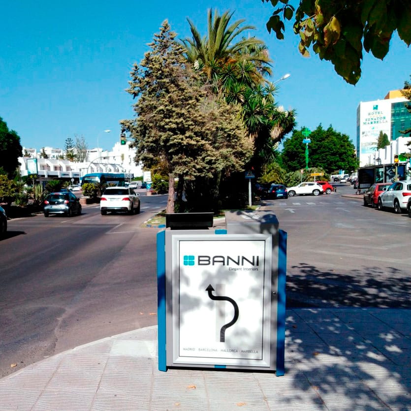 Marbella LightBox Banni